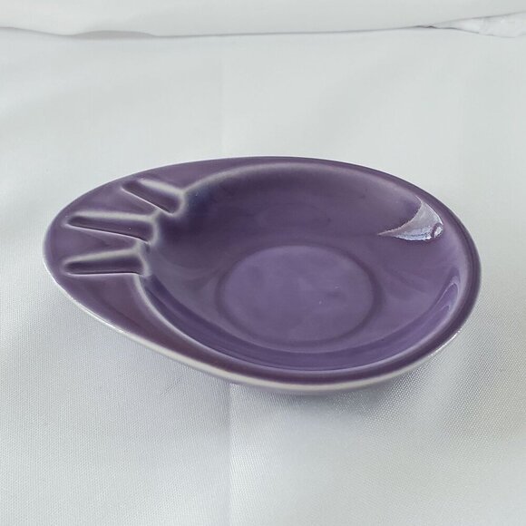 Vintage Hyalyn Purple Ceramic Ashtray #709 Mid-Century Modern Style USA - Picture 3 of 9